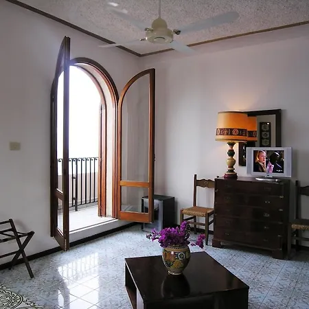 Carasco 4* Lipari