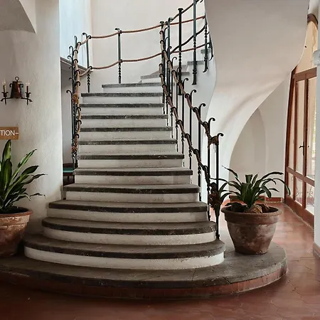 Hotel Carasco 4*