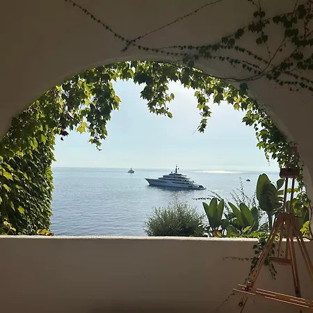 Carasco Szálloda 4*