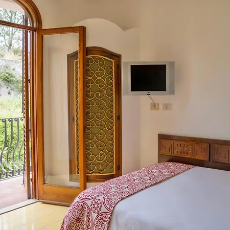 Hotel Carasco 4*