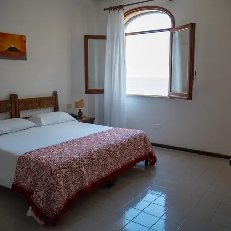 Otel Carasco
