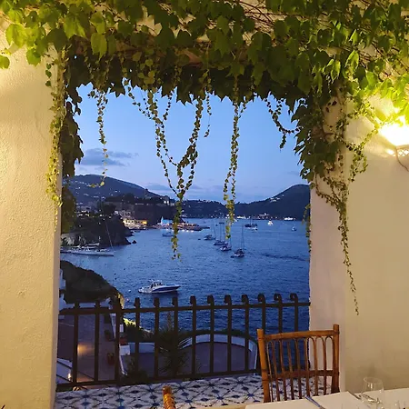 Hotel Carasco 4*