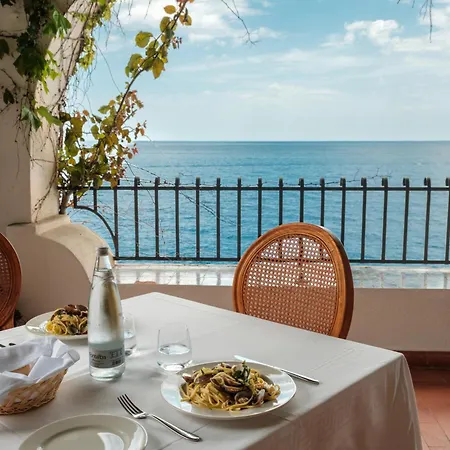 Carasco 4* Lipari (Isola Lipari)