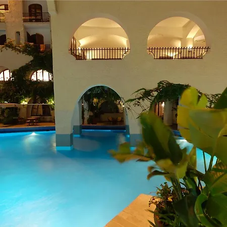 Hotel Carasco 4*