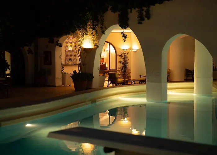 卡拉斯科酒店 4*