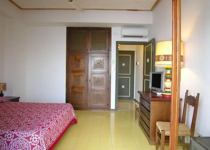 Carasco 4* Липари